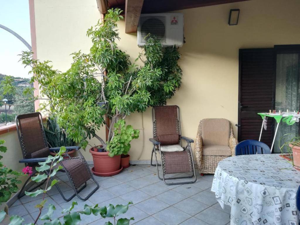 B&B Is Pranus A Mari Casa Privata Solanas  Exterior photo